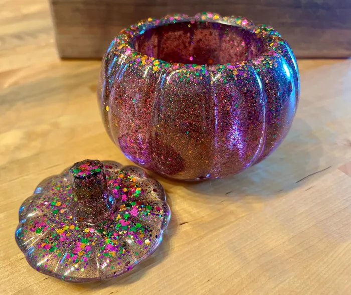 Handmade Resin Pumpkin Jar – Glittery Autumn Decor | Halloween Candy Jar | Fall Home Accent