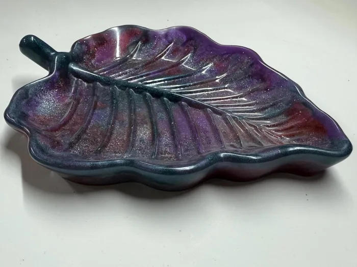 Fairy Garden Leaf Tray – Handmade Resin Catchall