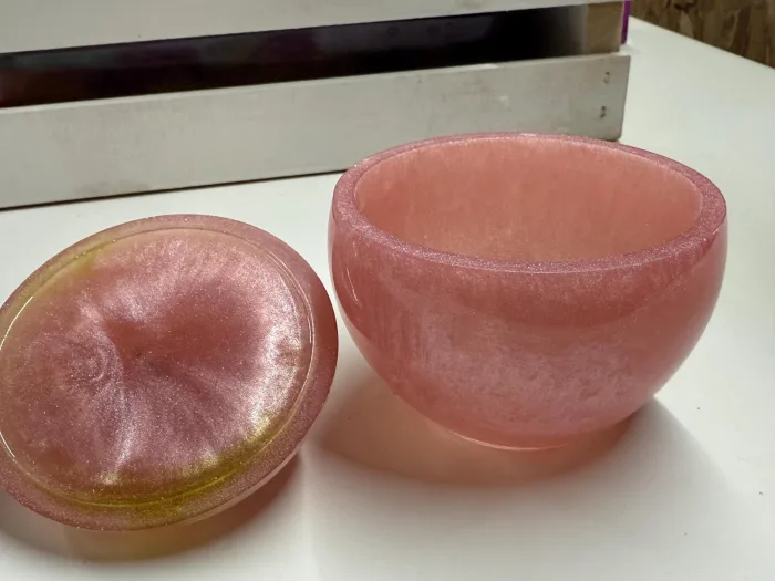 Enchanted Apple Resin Box – Handmade Keepsake & Trinket Storage