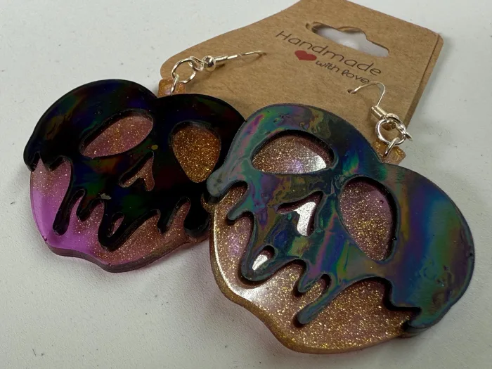 Poison Apple Skull Earrings | Handmade Resin Spooky Earrings | Pastel Goth | Witchy Jewelry | Fairycore | Halloween Earrings