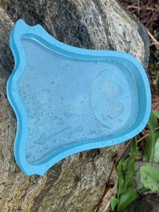Glow-in-the-Dark Ghost Trinket Tray – Handmade Resin Catchall Dish