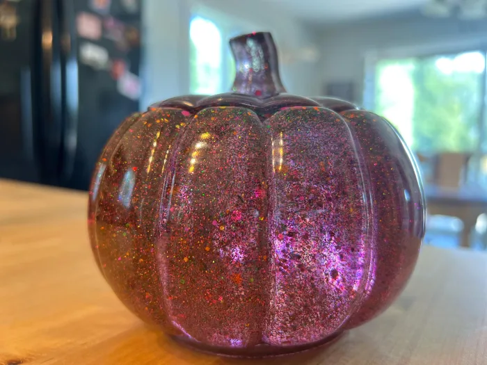 Handmade Resin Pumpkin Jar – Glittery Autumn Decor | Halloween Candy Jar | Fall Home Accent